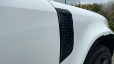 Land Rover Defender 3.0 D250 X-Dynamic SE 90 3dr Auto Diesel Estate